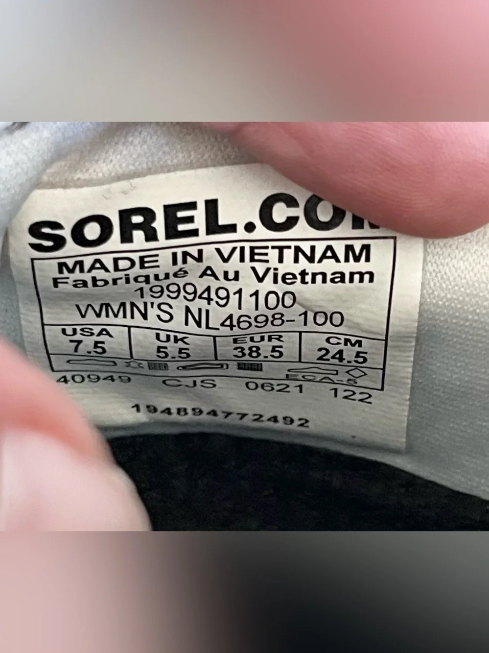 Sorel Kinetic Impact Strap Slip On Sneakers NL4698-100 White Shoe Women Size 7.5